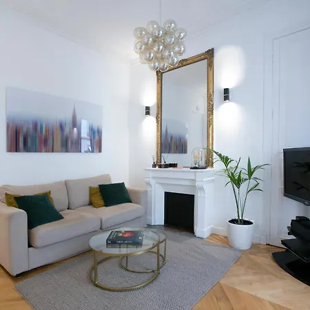 Classy 2 Bedroom - G03