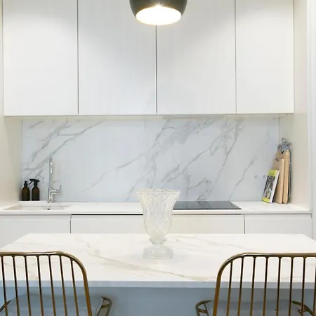 Apartment Classy 2 Bedroom - G03 *