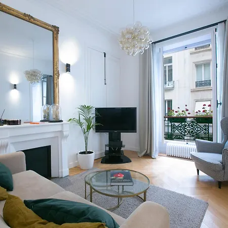 Apartment Classy 2 Bedroom - G03 *