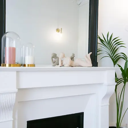 Apartment Classy 2 Bedroom - G03 Paris