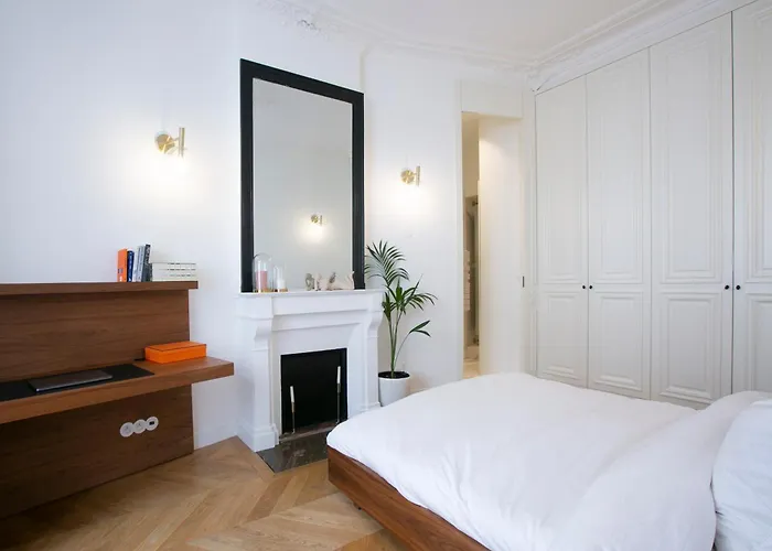 Classy 2 Bedroom - G03
